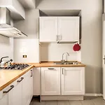 Borgo Pio Passetto Papale Daire Roma