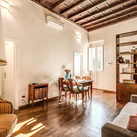 Borgo Pio Passetto Papale Daire Roma