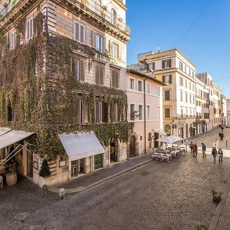 Borgo Pio Passetto Papale *