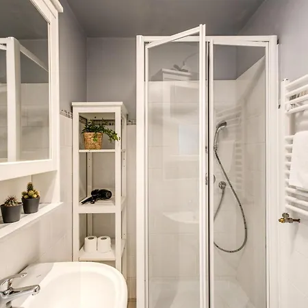 Daire Borgo Pio Passetto Papale Roma