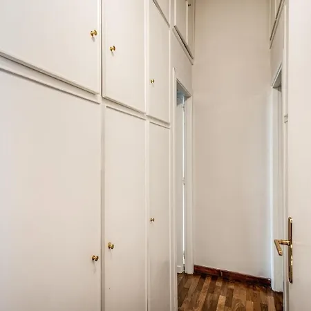 Borgo Pio Passetto Papale *