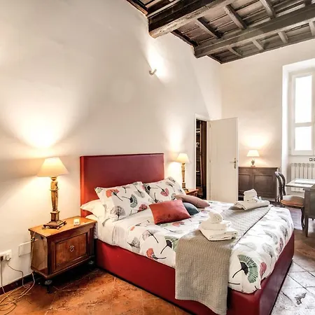 Daire Borgo Pio Passetto Papale *