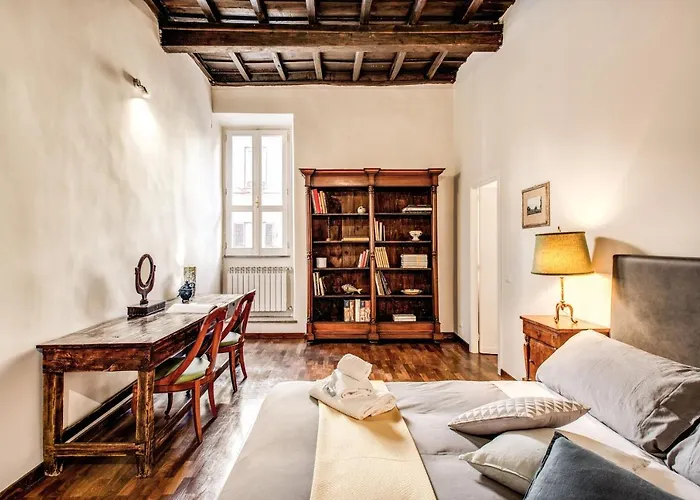 Borgo Pio Passetto Papale Roma