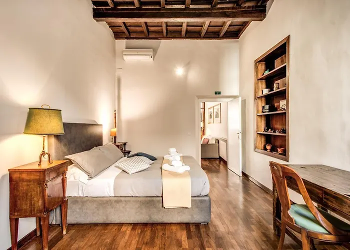 Borgo Pio Passetto Papale *