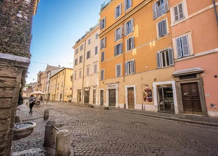 Borgo Pio Passetto Papale *