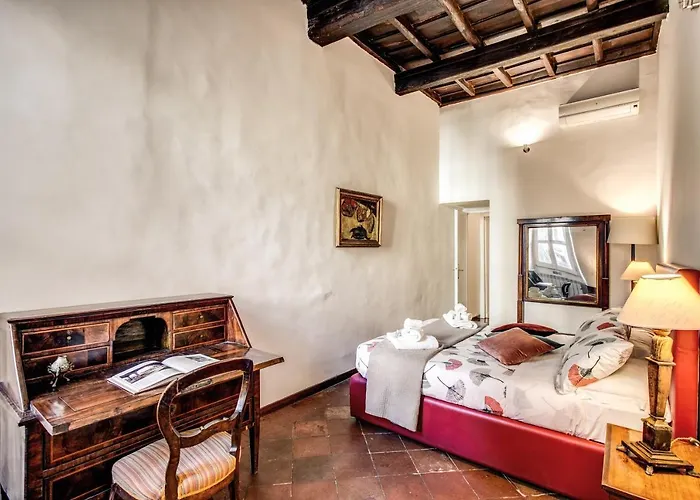 Borgo Pio Passetto Papale